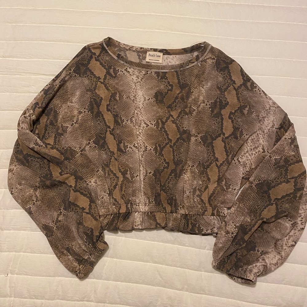 Snakeprint Cropped Long Sleeve